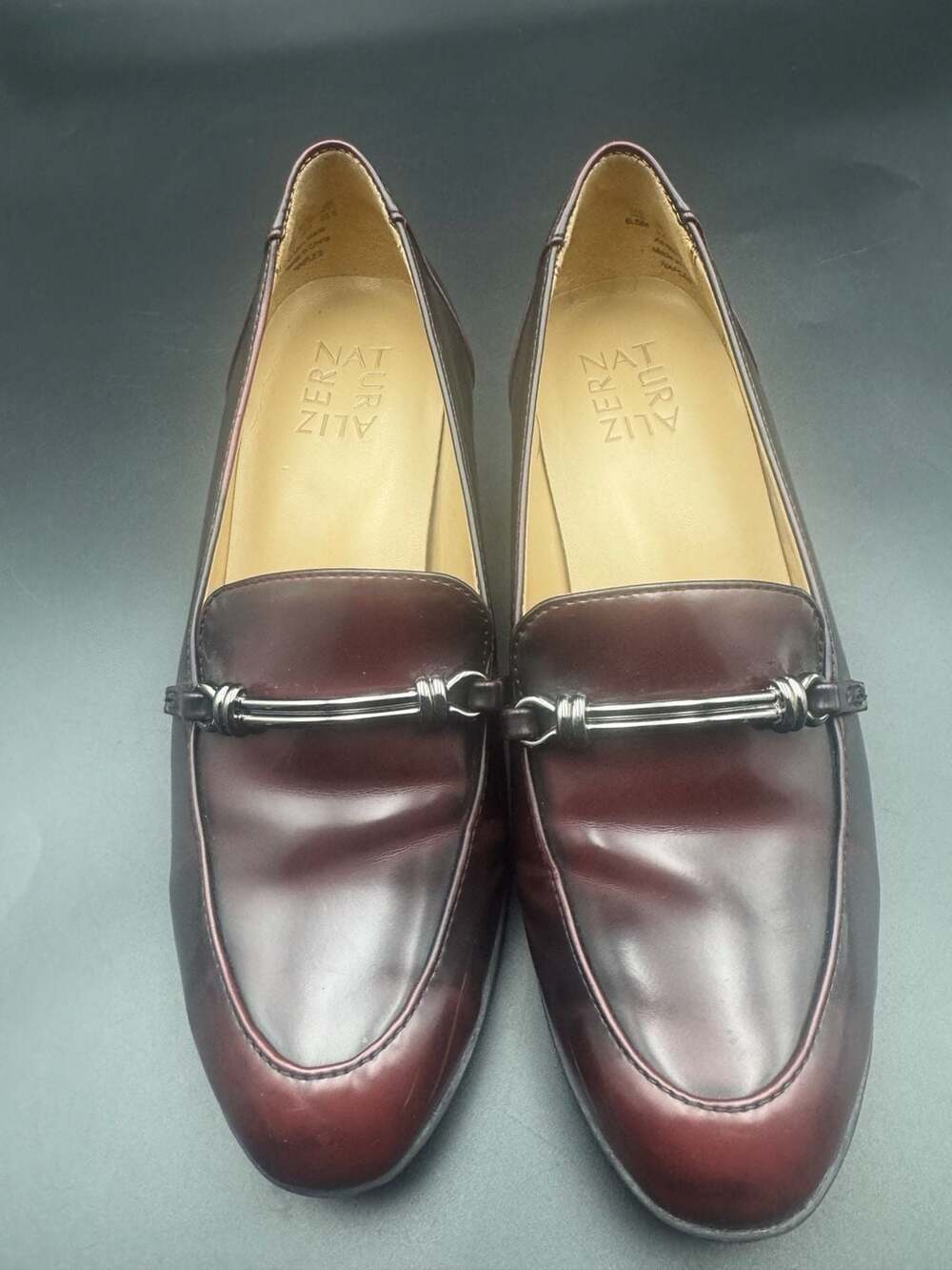 Naturalizer Naples Burgundy Bit Loafers Women's Size 6.5M